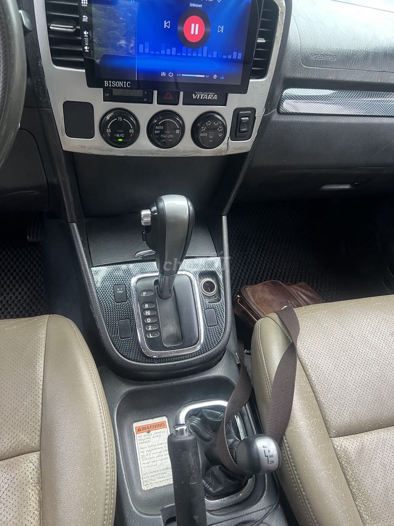 Suzuki Grand vitara 2003 - 180000 km. Mua bán Ô tô tại Quận Bắc Từ Liêm Hà Nội được đăng bởi Anh Tú hình 8