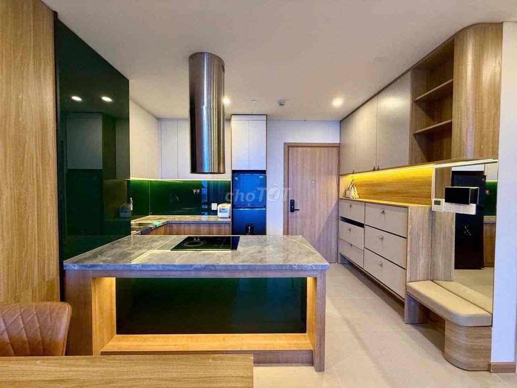 High-floor 2-bedroom apartment in SAM Tower — photo 7
