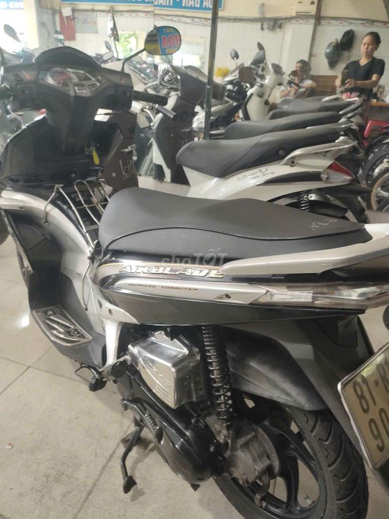 Ab Fi 2010  xe đẹp máy bao rin êm. Mua bán Xe máy tại Thành phố Dĩ An Bình Dương được đăng bởi Cửa hàng xe máy Anh Khoa  hình 5