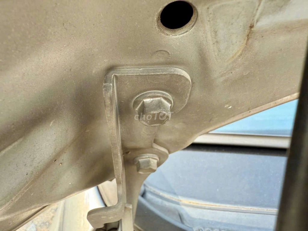 Hyundai Starex tải van. Mua bán Ô tô tại Quận 12 Tp Hồ Chí Minh được đăng bởi quan hình 15