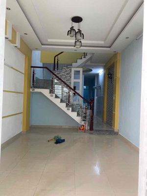 Аренда · 3 комн. · 91 м² · Quận Bình Tân, ул. Đường Bình Thành