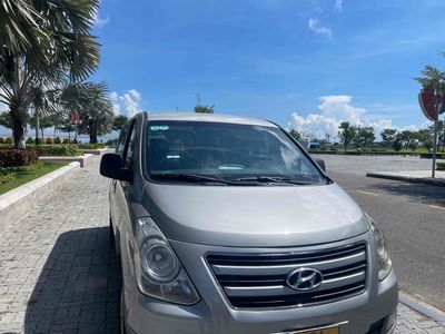 Hyundai Grand Starex 2016 - 290000 km. Mua bán Ô tô tại Quận Liên Chiểu Đà Nẵng được đăng bởi Võ Thành Long