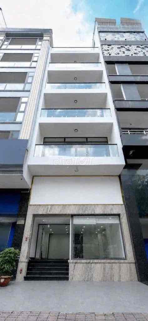 Аренда · 9 комн. · 130 м² · Quận 10, ул. Đường Lý Thường Kiệt
