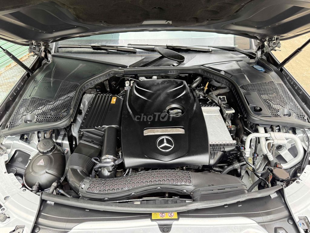 Mercedes Benz 2017 C300- 68254 km. Mua bán Ô tô tại Quận 12 Tp Hồ Chí Minh được đăng bởi Le Thanh Tùng hình 9