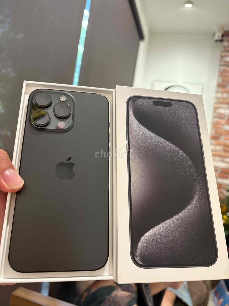 Apple iPhone 15 Pro Max 256GB Đen Quốc tế 99%. Mua bán Điện thoại tại Quận Đống Đa Hà Nội được đăng bởi Đức hình 1