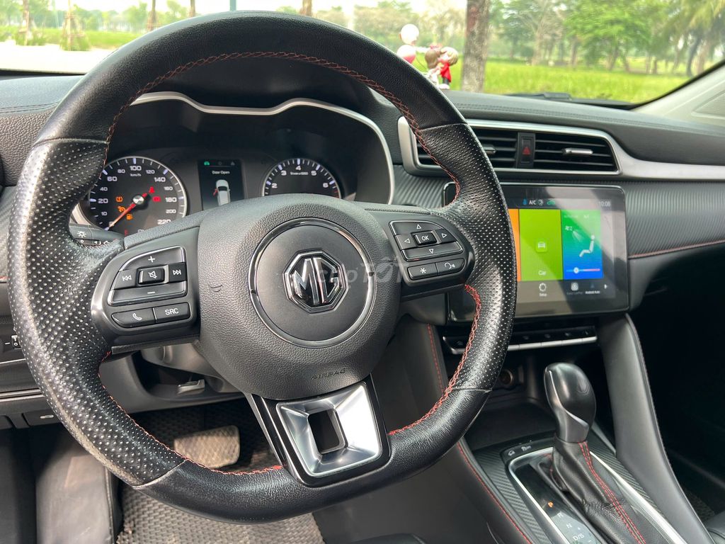 MG ZS AT 2021 Màu Đen. Mua bán Ô tô tại Quận Thanh Xuân Hà Nội được đăng bởi Thanh Biz Nguyễn Thái Auto hình 7