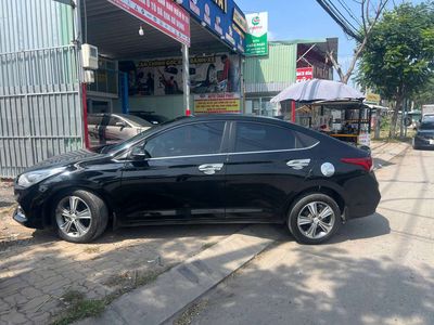 Hyundai Accent 2019 Số tự động 65000 km Đen. Mua bán Ô tô tại Quận 8 Tp Hồ Chí Minh được đăng bởi VinFast Đại Lộc