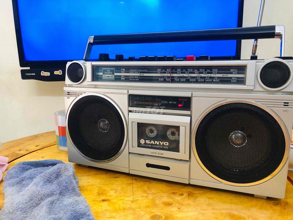 Đài cassette Sanyo M9918K. Mua bán Tivi, Âm thanh tại Quận Bình Tân Tp Hồ Chí Minh được đăng bởi Hathanhtung  hình 1
