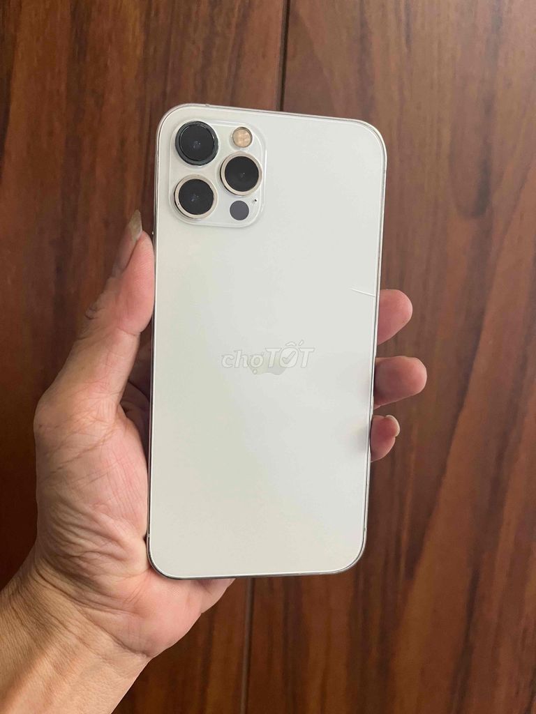 iPhone 12 Pro 128GB Trắng. Mua bán Điện thoại tại Quận Bình Tân Tp Hồ Chí Minh được đăng bởi nguyen van vu hình 1