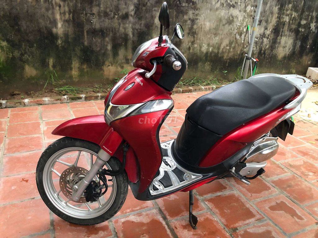 Thanh lý SH mode rất mới đi ít. Mua bán Xe máy tại Huyện Mê Linh Hà Nội được đăng bởi Bình  hình 2