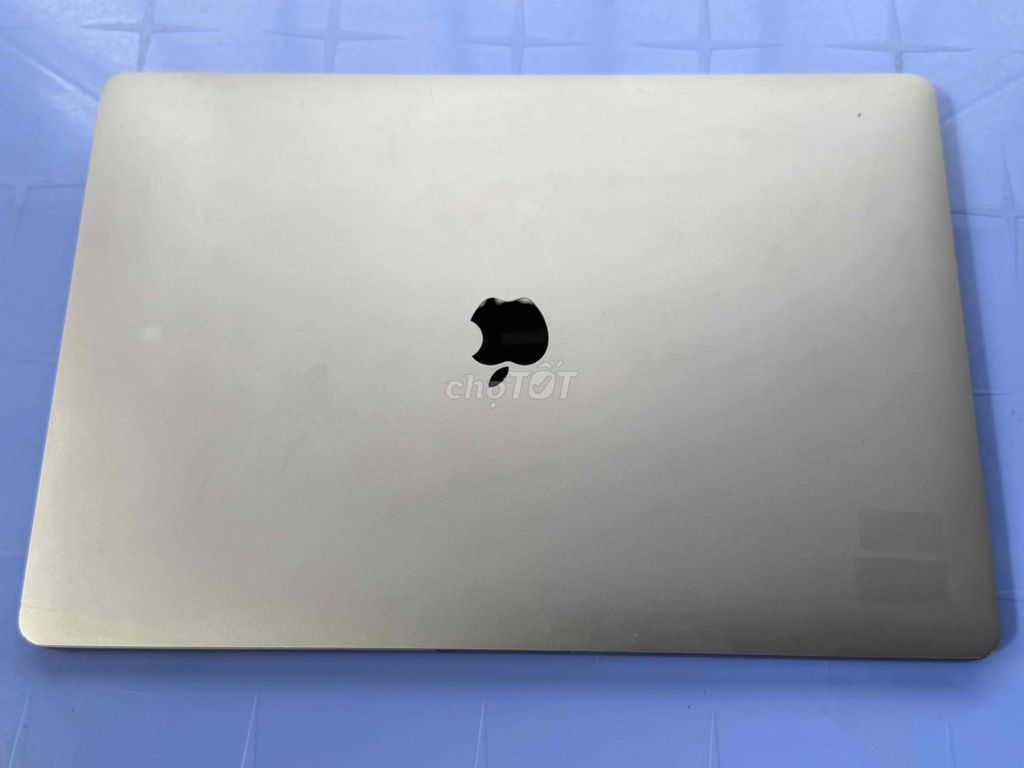 MACBOOK PRO 2019 16":  Core i7, RAM 16GB/512GB. Mua bán Laptop tại Quận Ninh Kiều Cần Thơ được đăng bởi ĐIỆN MÁY DUY KHANH hình 1