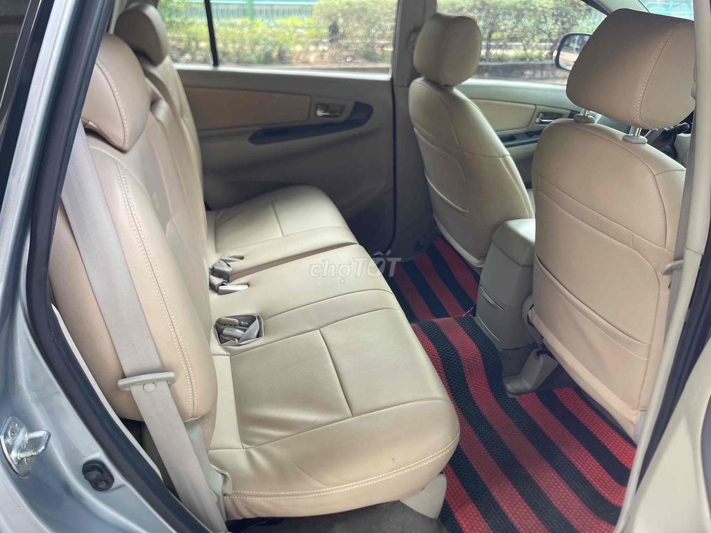 Toyota Innova 2013 2.0G  tự động - 150000 km. Mua bán Ô tô tại Quận 7 Tp Hồ Chí Minh được đăng bởi A Việt hình 12