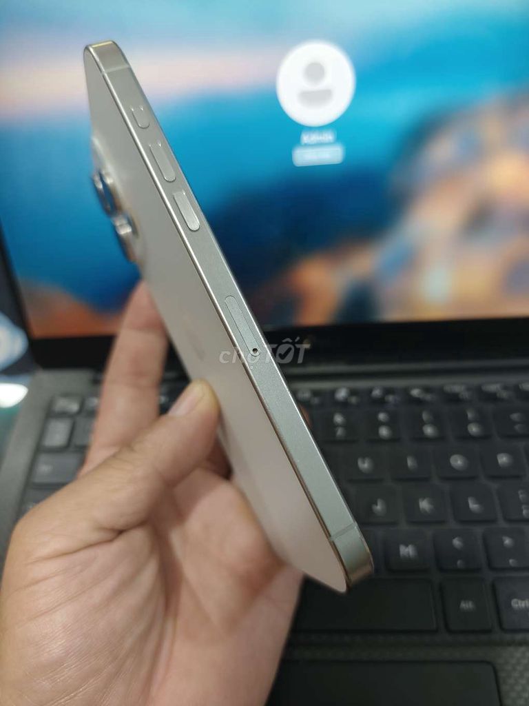 iPhone 15 Pro Max 256GB Trắng VN/A. Mua bán Điện thoại tại Quận Bình Thạnh Tp Hồ Chí Minh được đăng bởi Hoàng Giang hình 1