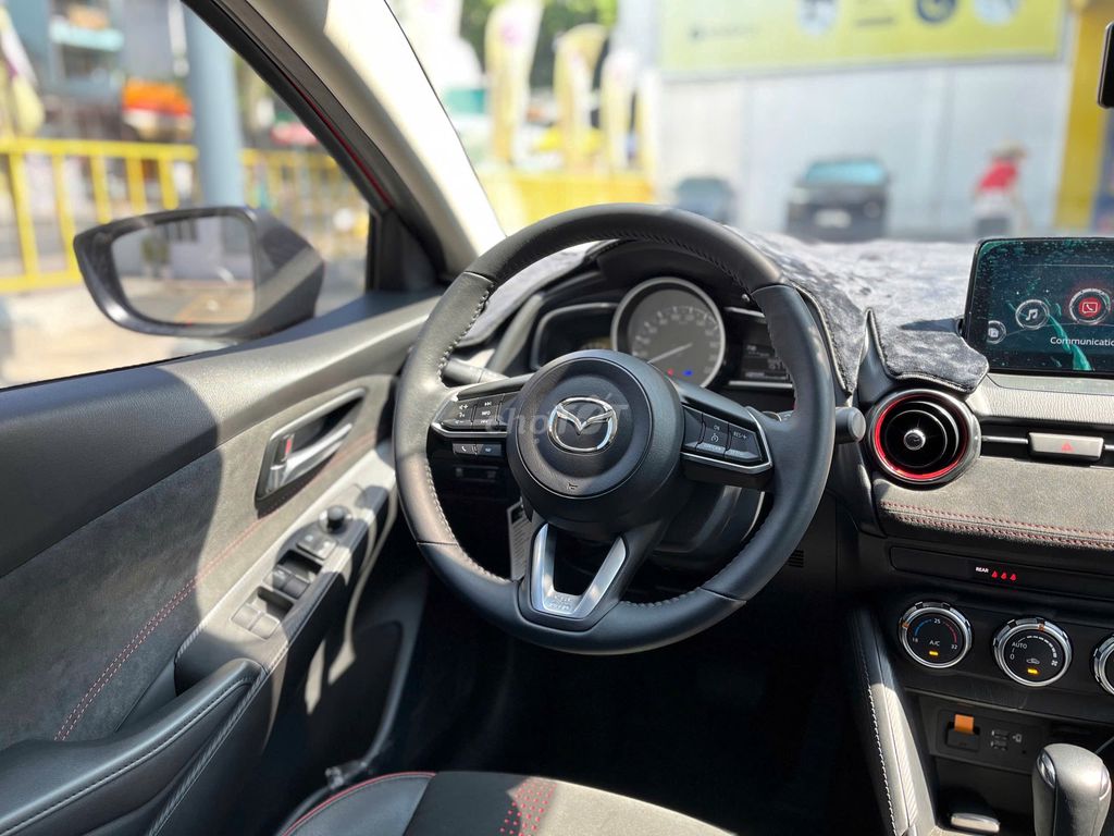 MAZDA 2 LUXURY 2024 XE GIA ĐÌNH LƯỚT ĐẸP VAY 70%. Mua bán Ô tô tại Quận 12 Tp Hồ Chí Minh được đăng bởi Hiếu hình 17