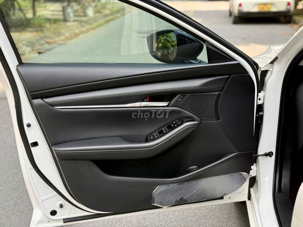 Mazda 3 2023 1.5L Luxury - 60000 km. Mua bán Ô tô tại Quận Bắc Từ Liêm Hà Nội được đăng bởi An Phát AUTO hình 7