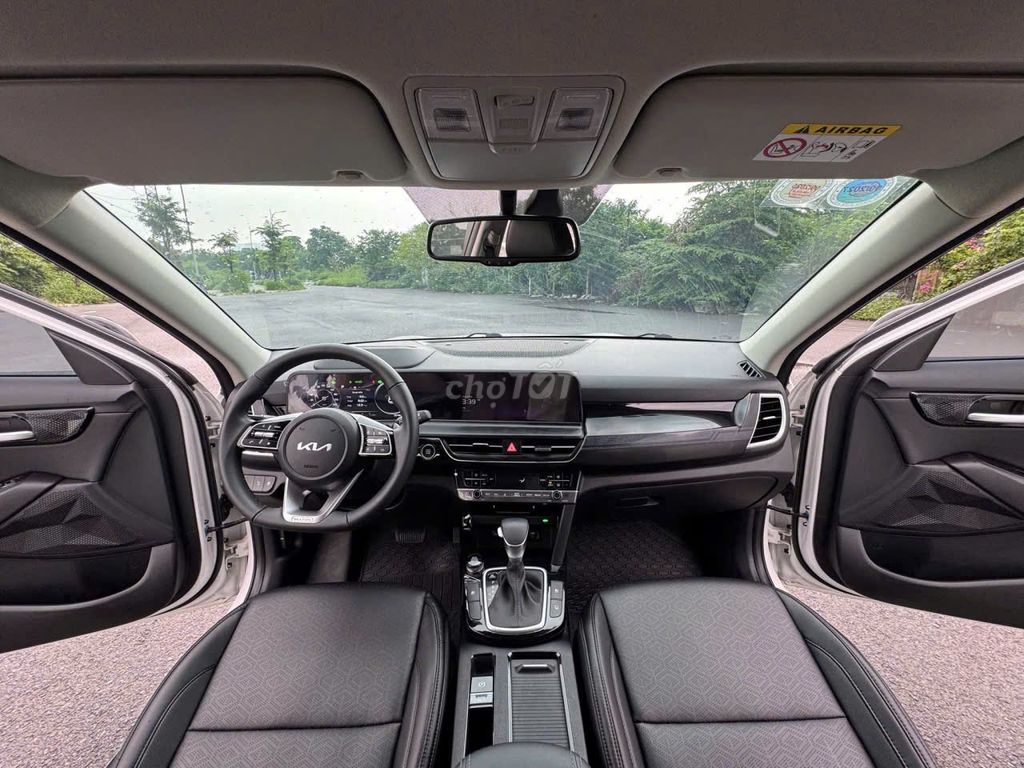 Seltos 1.5 Premium Vin 2024 mới 100% - Giảm 85 tr. Mua bán Ô tô tại Thành phố Thủ Đức Tp Hồ Chí Minh được đăng bởi KIA Thảo Điền hình 13