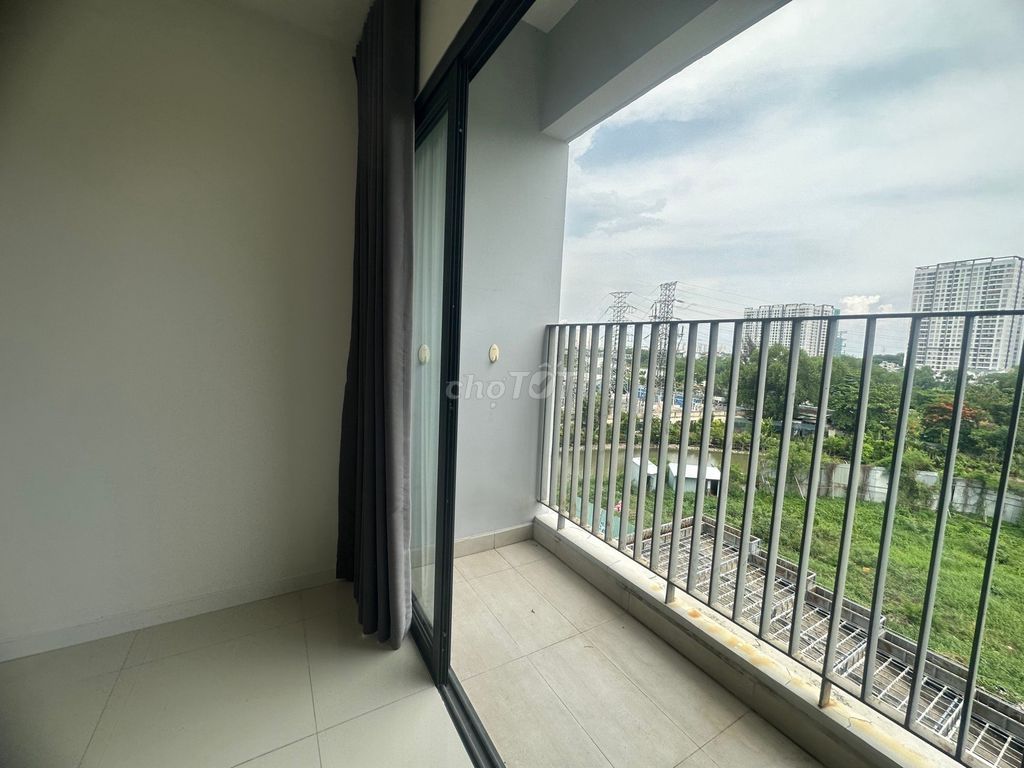 Chuyển nhượng căn hộ OT 37m2 view MT Nguyễn Văn Linh, Bitexco, SC Vivo