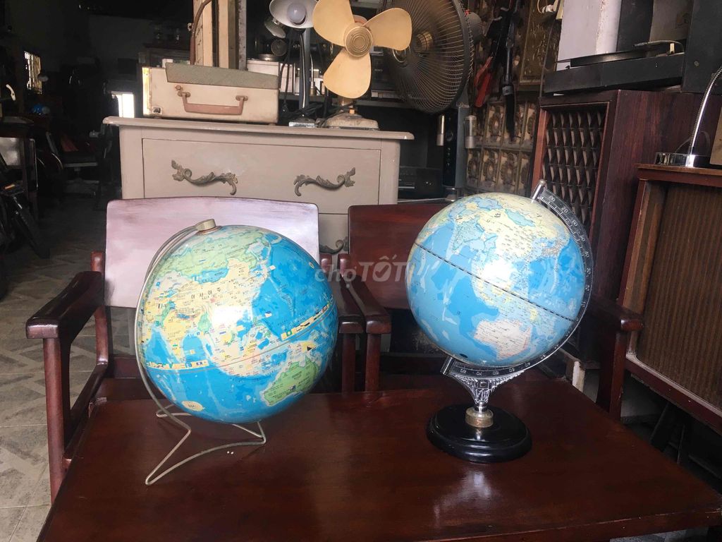 2 Quả cầu địa lý nhật bản , hàn quốc. Mua bán Đồ sưu tầm, đồ cổ tại Thành phố Biên Hòa Đồng Nai được đăng bởi Tuấn Nguyễn hình 1