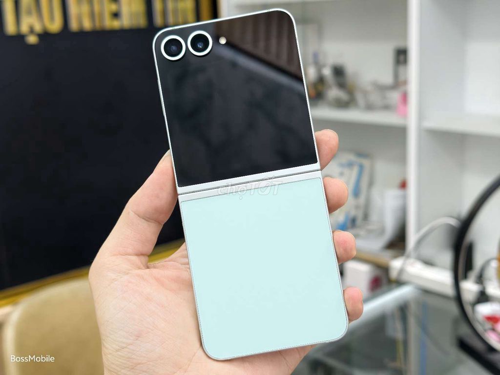 Samsung Z Flip 6 256GB Xanh mint BH 5/2026 đẹp keg. Mua bán Điện thoại tại Quận Hai Bà Trưng Hà Nội được đăng bởi Boss Mobile hình 1