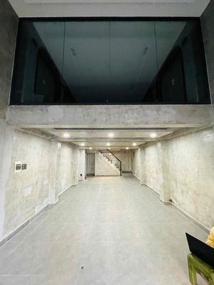 Rent · 4 bd · 72 м² · Quận 1, ул. Đường Trịnh Văn Cấn