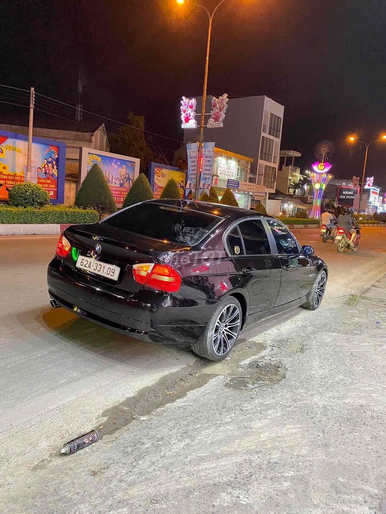 BMW 3 Series 20***00 km. Mua bán Ô tô tại Huyện Bến Lức Long An được đăng bởi Hoài Thanh hình 2