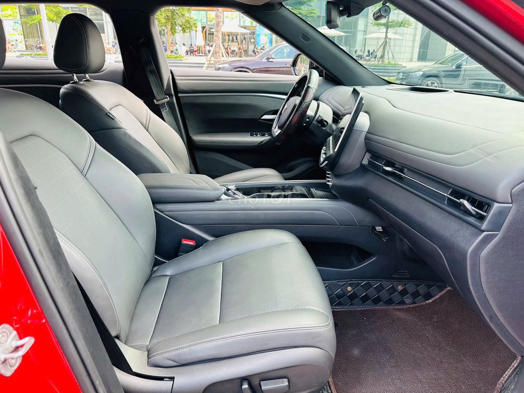 VinFast VF7 2024 Plus - 37000 km. Mua bán Ô tô tại Quận Bắc Từ Liêm Hà Nội được đăng bởi Nguyễn Văn Hoàng hình 8