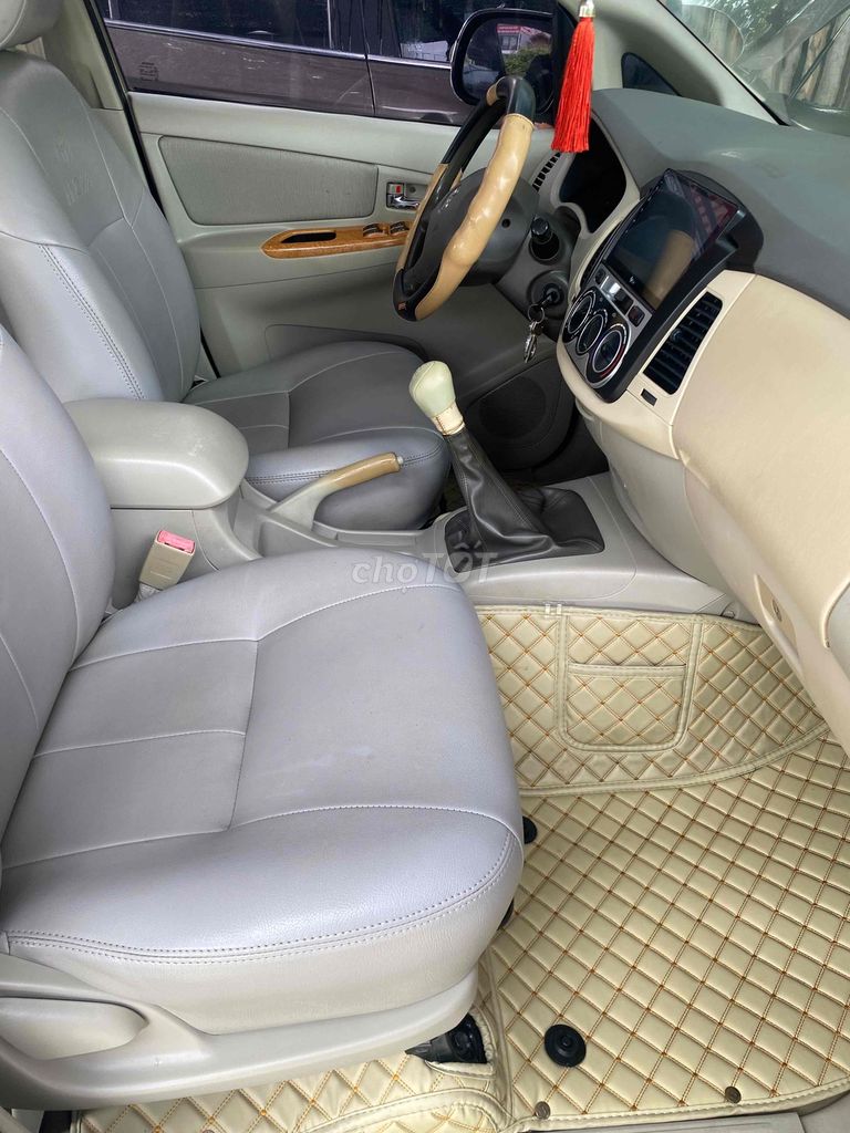 Toyota Innova 2009 G - 28000 km. Mua bán Ô tô tại Quận Long Biên Hà Nội được đăng bởi Bùi văn hiếu  hình 7