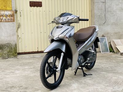 HONDA FUTURE 125 FI KIM PHUN ĐIỆN TỬ 2024 XE ZIN. Mua bán Xe máy tại Quận Nam Từ Liêm Hà Nội được đăng bởi Lê Duy Anh