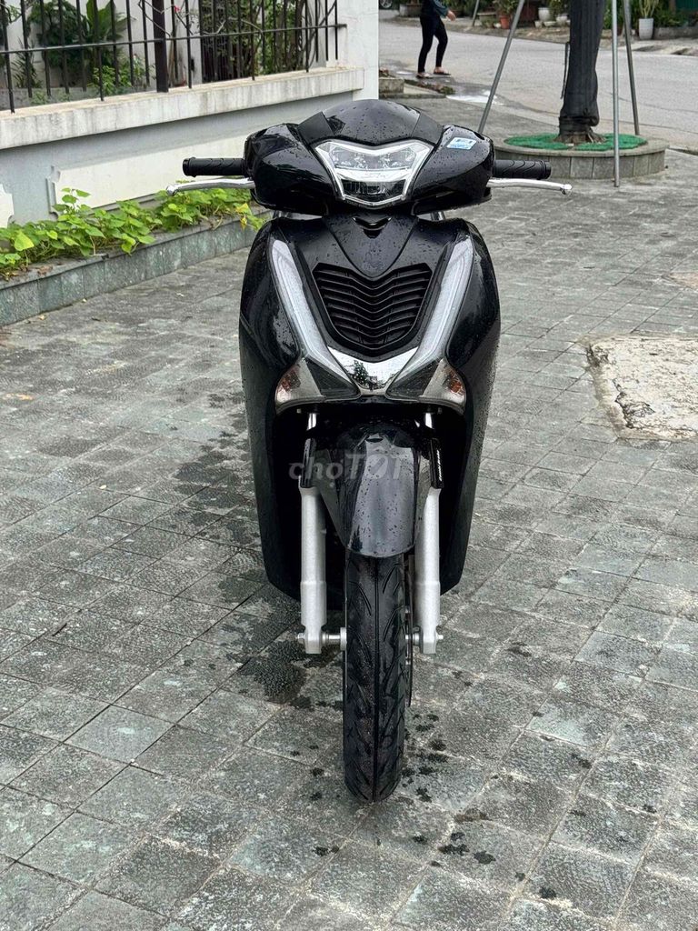 SH 125i CBS Nguyên Bản 2017 Chất _ Bảo Hành 3 Năm✅. Mua bán Xe máy tại Huyện Gia Lâm Hà Nội được đăng bởi Xe Máy Phúc Hưng hình 1
