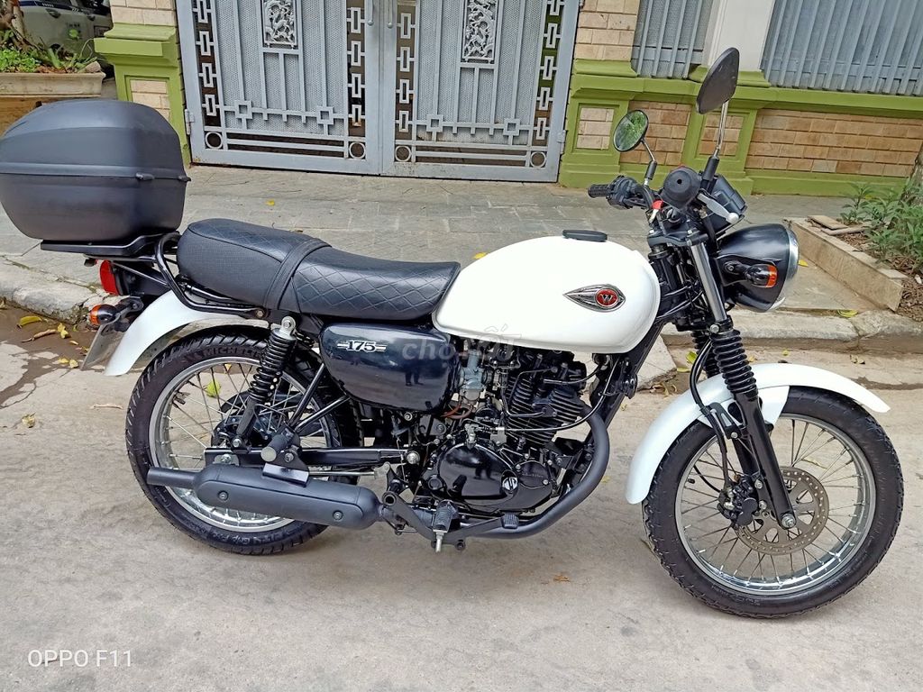 KWASAKI W175 TRẮNG ĐEN CHÍNH CHỦ. Mua bán Xe máy tại Quận Nam Từ Liêm Hà Nội được đăng bởi MAI HÒA hình 6