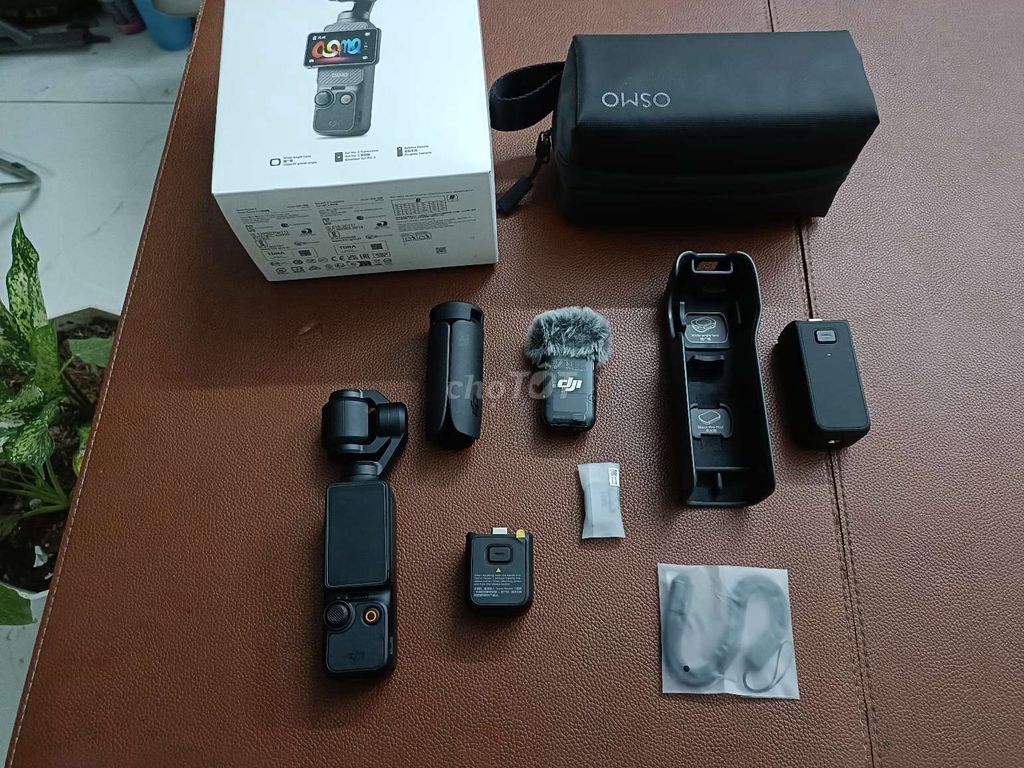 Dji Pocket 3 bản combo lướt BH Dji 8/2027. Mua bán Máy ảnh, Máy quay tại Quận Thanh Khê Đà Nẵng được đăng bởi TT PHONE SALE GIÁ SỈ hình 1