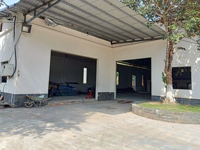 Cho thuê nhà và xưởng đường Bến Đình 4868m2 - 38x127 - xã An Nhơn Tây
