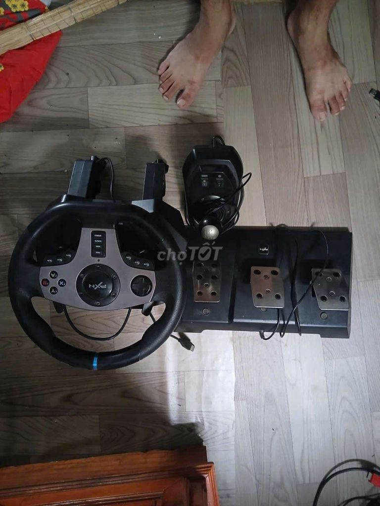 Vô lăng chơi game PXN Đen. Mua bán Thiết bị chơi game tại Thành phố Thuận An Bình Dương được đăng bởi Tô bjk lộc hình 1