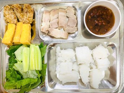 NHÂN VIÊN PHỤC VỤ (SUẤT ĂN CÔNG NGHIỆP)