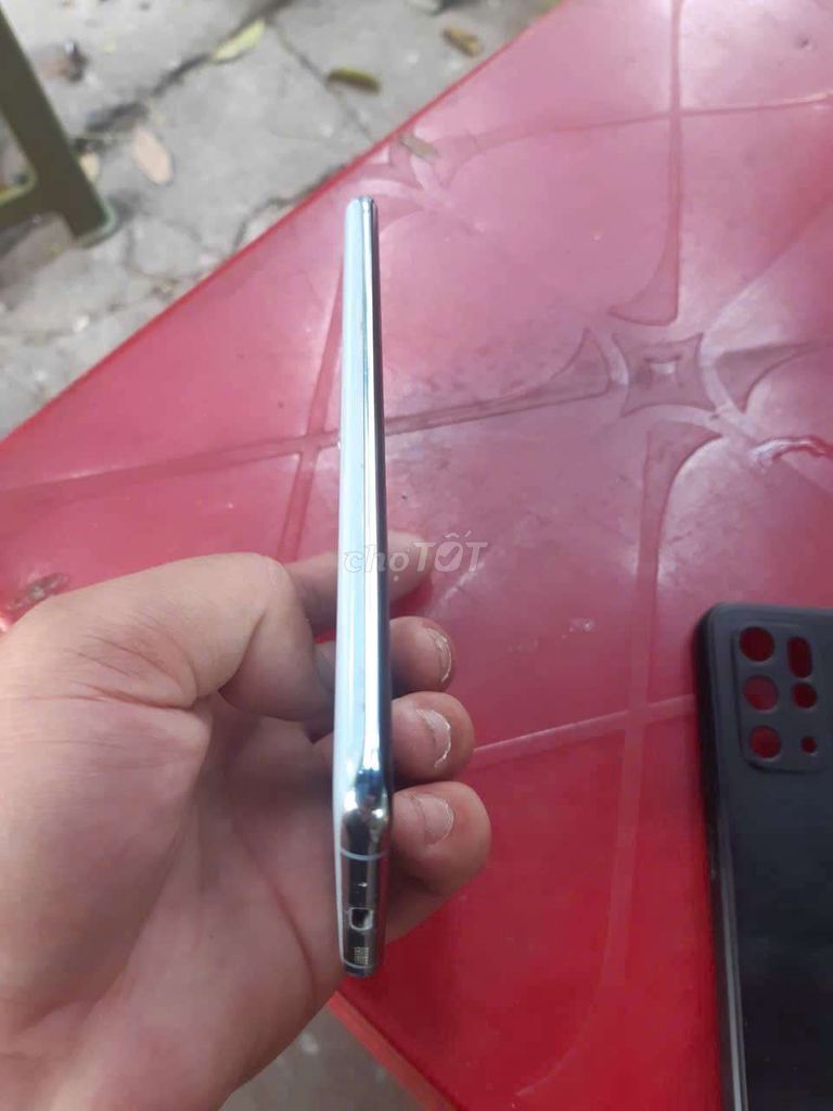 Samsung S20 Plus Bạc. Mua bán Điện thoại tại Quận Đống Đa Hà Nội được đăng bởi An hình 1