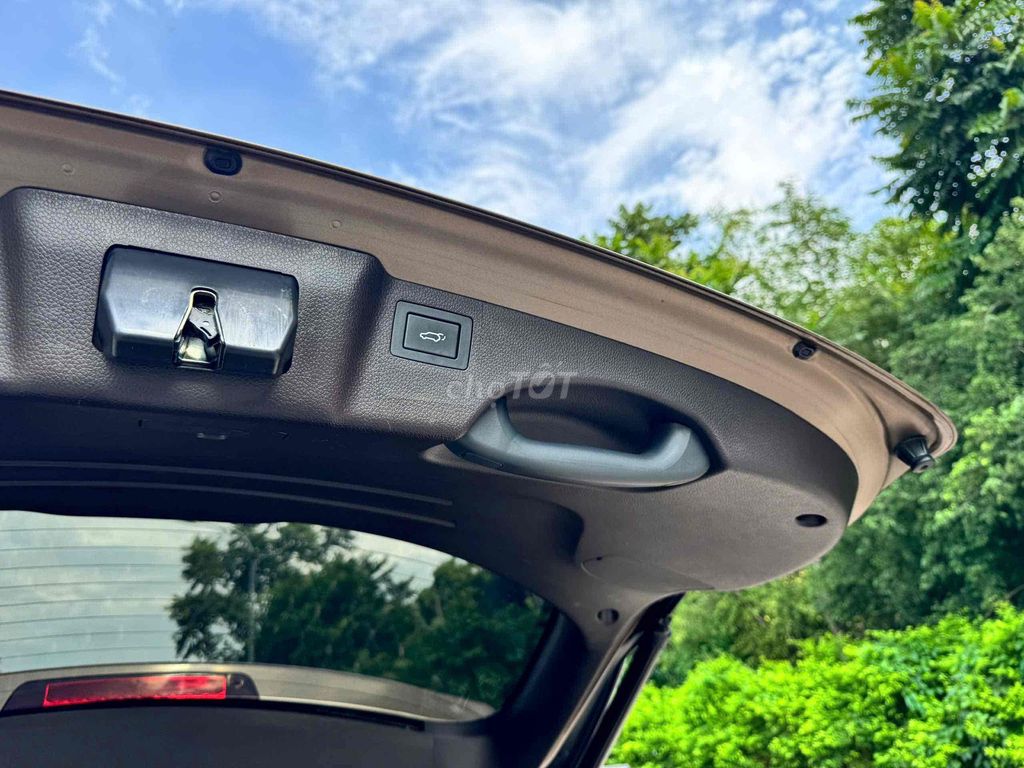 Hyundai Santa Fe 2018 Full Dầu - 90000 k. Mua bán Ô tô tại Quận Long Biên Hà Nội được đăng bởi Bùi Đình Thông hình 17