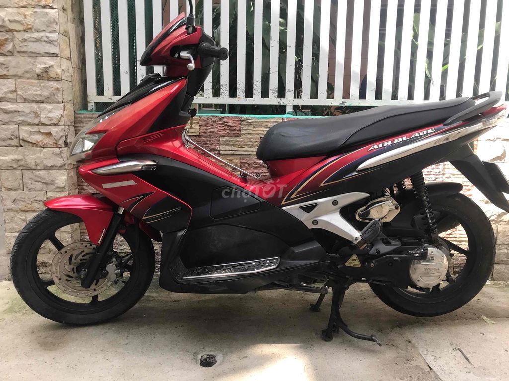 Air Blade nguyên zin CCCD chính chủ 43 Đà Nẵng. Mua bán Xe máy tại Quận Thanh Khê Đà Nẵng được đăng bởi Cá Nhân hình 2