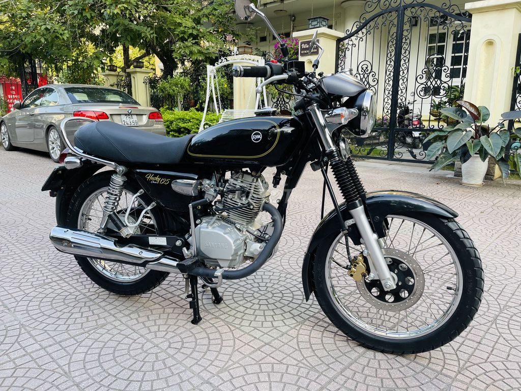 SYM Husky 125fi черный автомобильный цинк. красивая машина 29