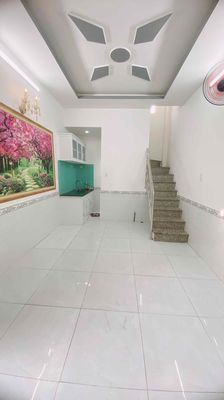 Bán Nhà Sổ chung 3m50x6m50,1 lầu,980tr,2/ Lê Thị Riêng.q12