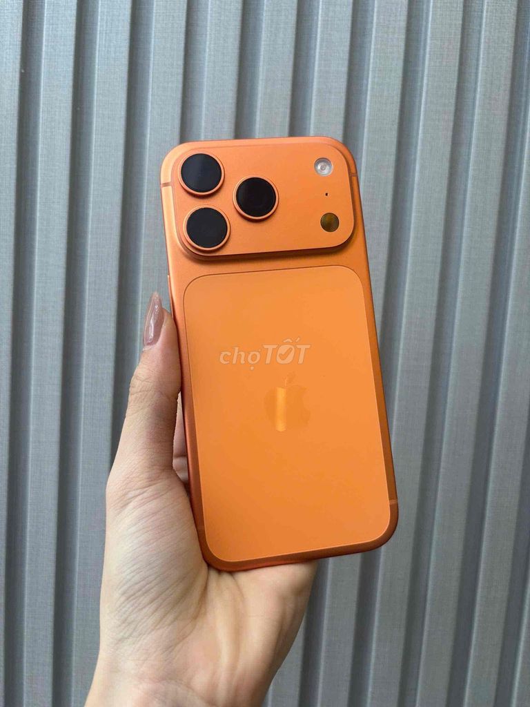 17 Pro 256GB Cam Qte Mỹ Sạc 5L Bh 1/2027 zin keng. Mua bán Điện thoại tại Quận Ninh Kiều Cần Thơ được đăng bởi Quý Mobile Cần thơ hình 1