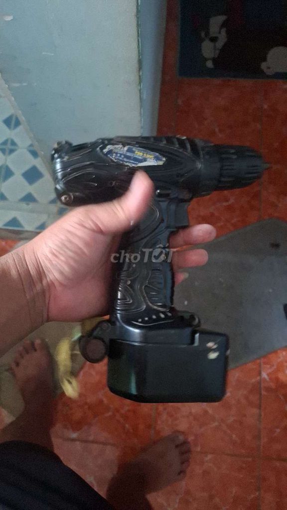 Máy khoan Pin 12V Đen. Mua bán Đồ chuyên dụng, Giống nuôi trồng tại Huyện Bình Chánh Tp Hồ Chí Minh được đăng bởi Hà Thế Phong hình 1