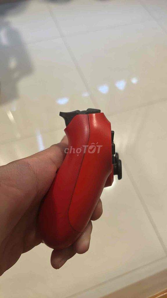 Tay cầm chơi game Sony PS4 Đỏ Đã sử dụng. Mua bán Thiết bị chơi game tại Thành phố Vũng Tàu Bà Rịa - Vũng Tàu được đăng bởi Gia Triền hình 1