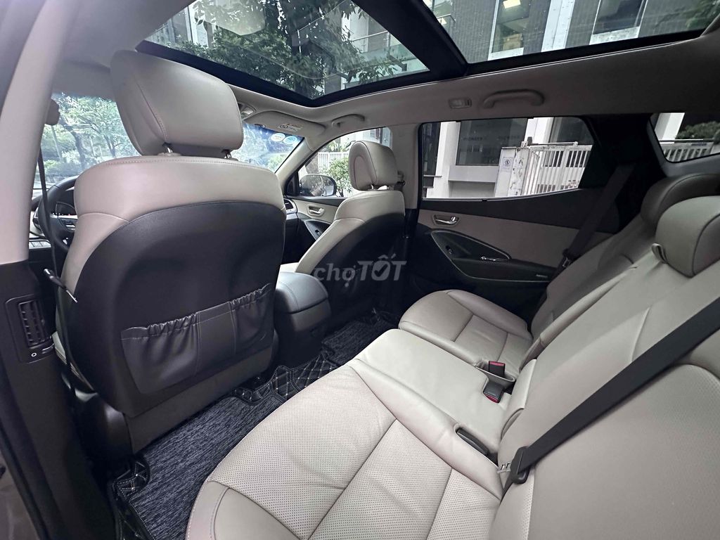 Hyundai Santa Fe 2018 2.4 AT 2WD - 92000 km. Mua bán Ô tô tại Quận Thanh Xuân Hà Nội được đăng bởi VIỆT NGUYÊN AUTO hình 8