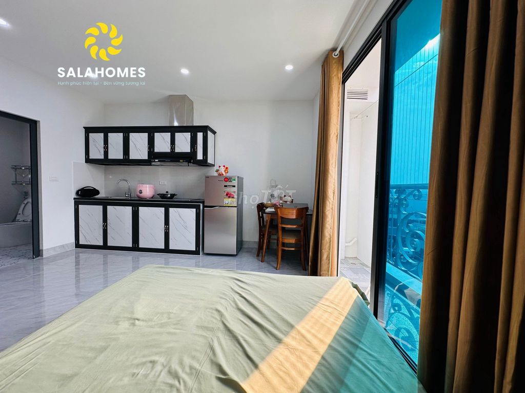 PHÒNG BAN CÔNG THOÁNG RỘNG PHỐ ĐỊNH CÔNG THƯỢNG FULL ĐỒ Ở LUÔN