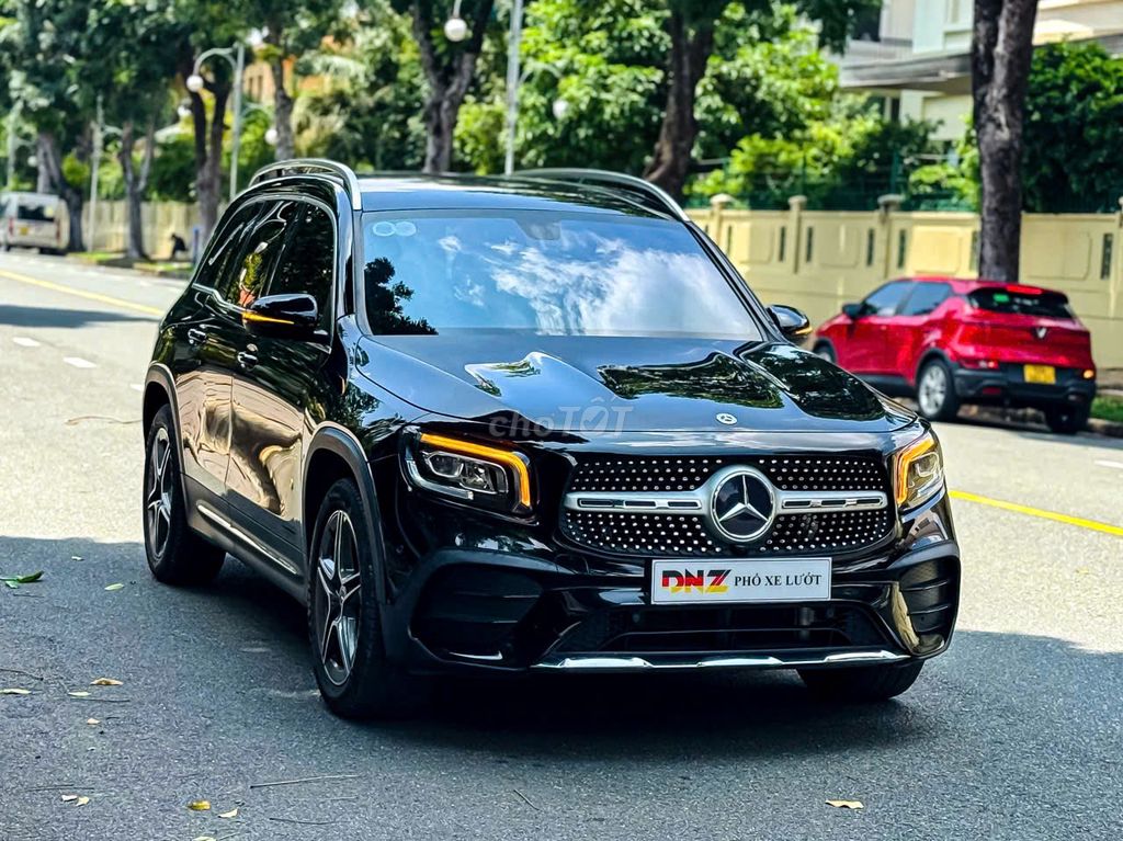 Mercedes-Benz GLB200 AMG 2023 из Германии 9.000 миль