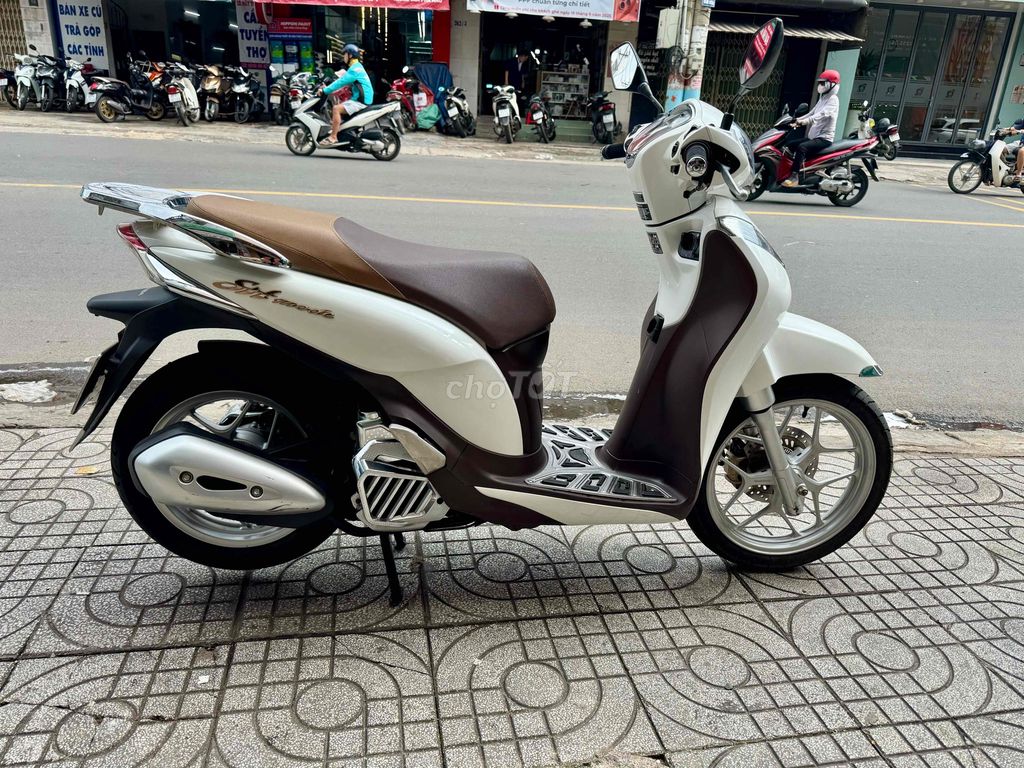 🟢🟢 SH Mode ABS trắng đký cuối 2019 xe đẹp có góp. Mua bán Xe máy tại Thành phố Biên Hòa Đồng Nai được đăng bởi XE MÁY CŨ THÀNH MỸ  hình 8