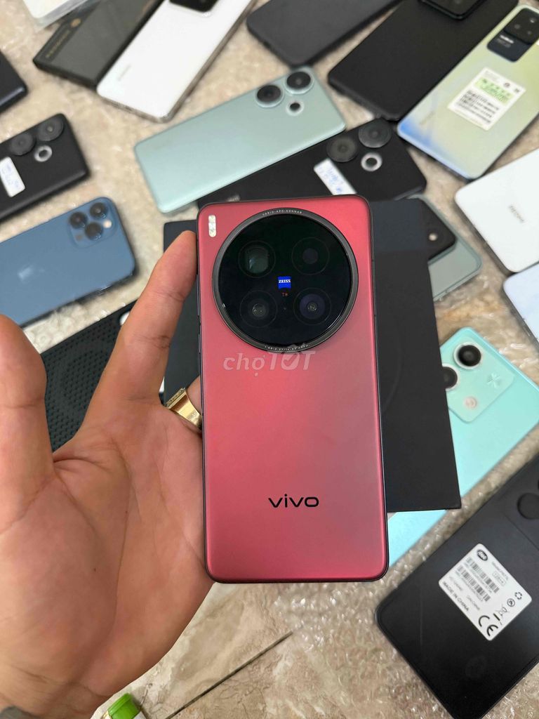 Vivo X200 Ultra 512GB Đỏ 16GB. Mua bán Điện thoại tại Quận Tân Bình Tp Hồ Chí Minh được đăng bởi Nguyễn Thắng Mobile hình 1