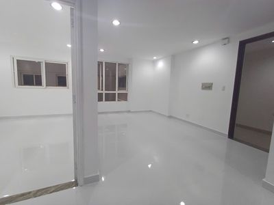 Bán căn 2 phòng ngủ 86m2 Lô C chung cư Carina mới như hình
