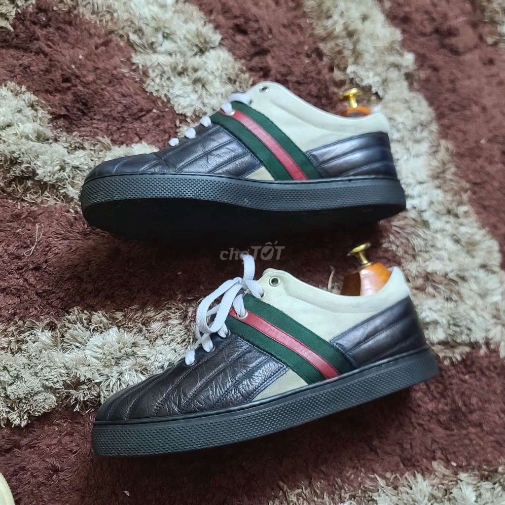 Thanh lý xả lỗ sneakers Gucci auth