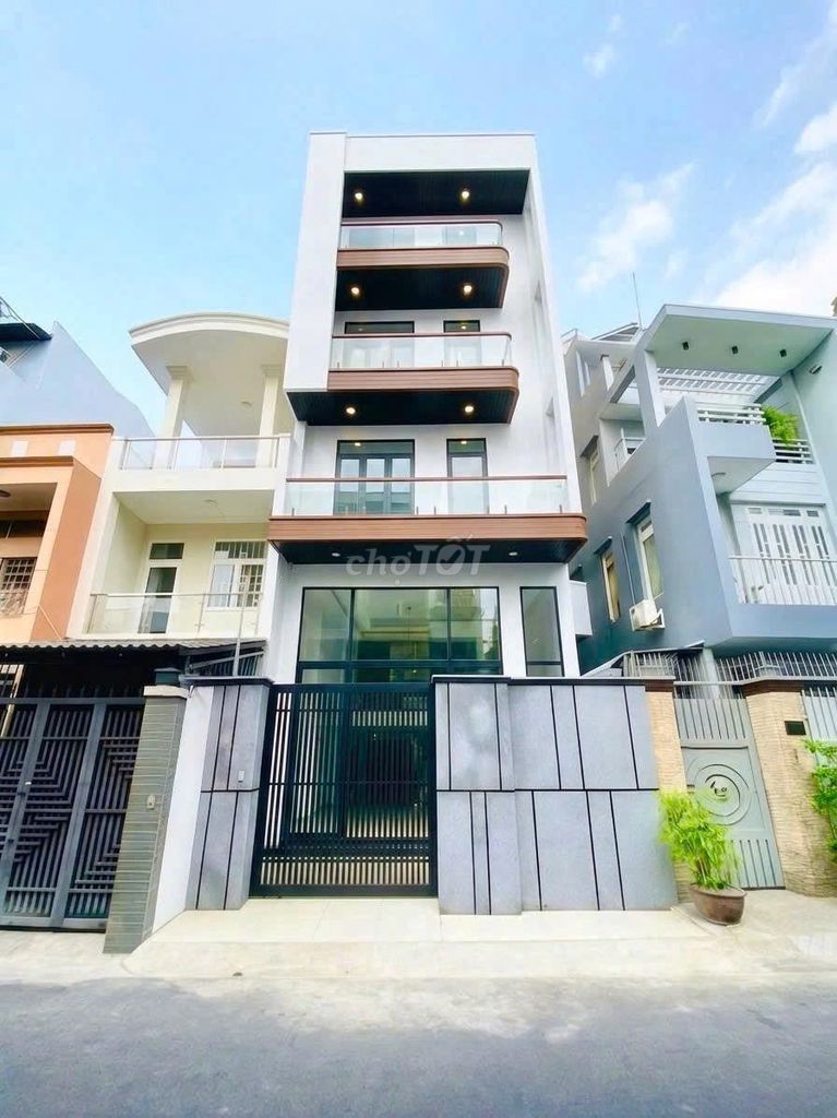 NHÀ ĐẸP DT KHỦNG - 159D Phạm Văn Hai -Dt 5x21, 4 tầng